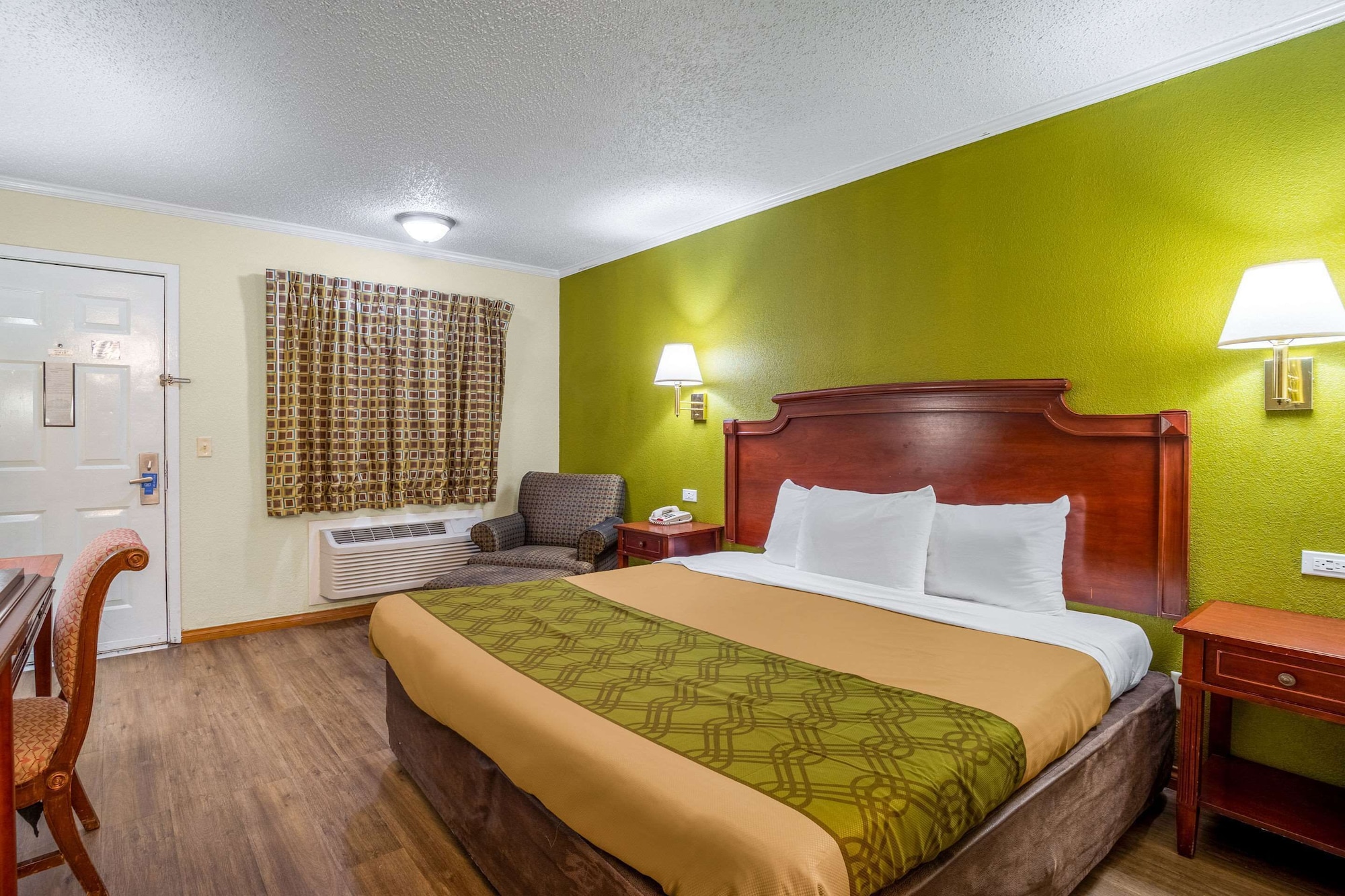STANDARD, KING BED