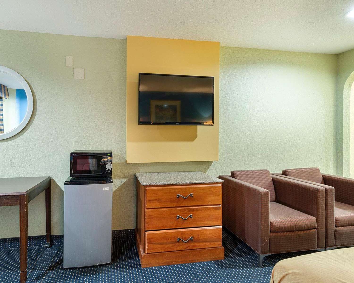 Rodeway Inn South Houston, TX 28/31