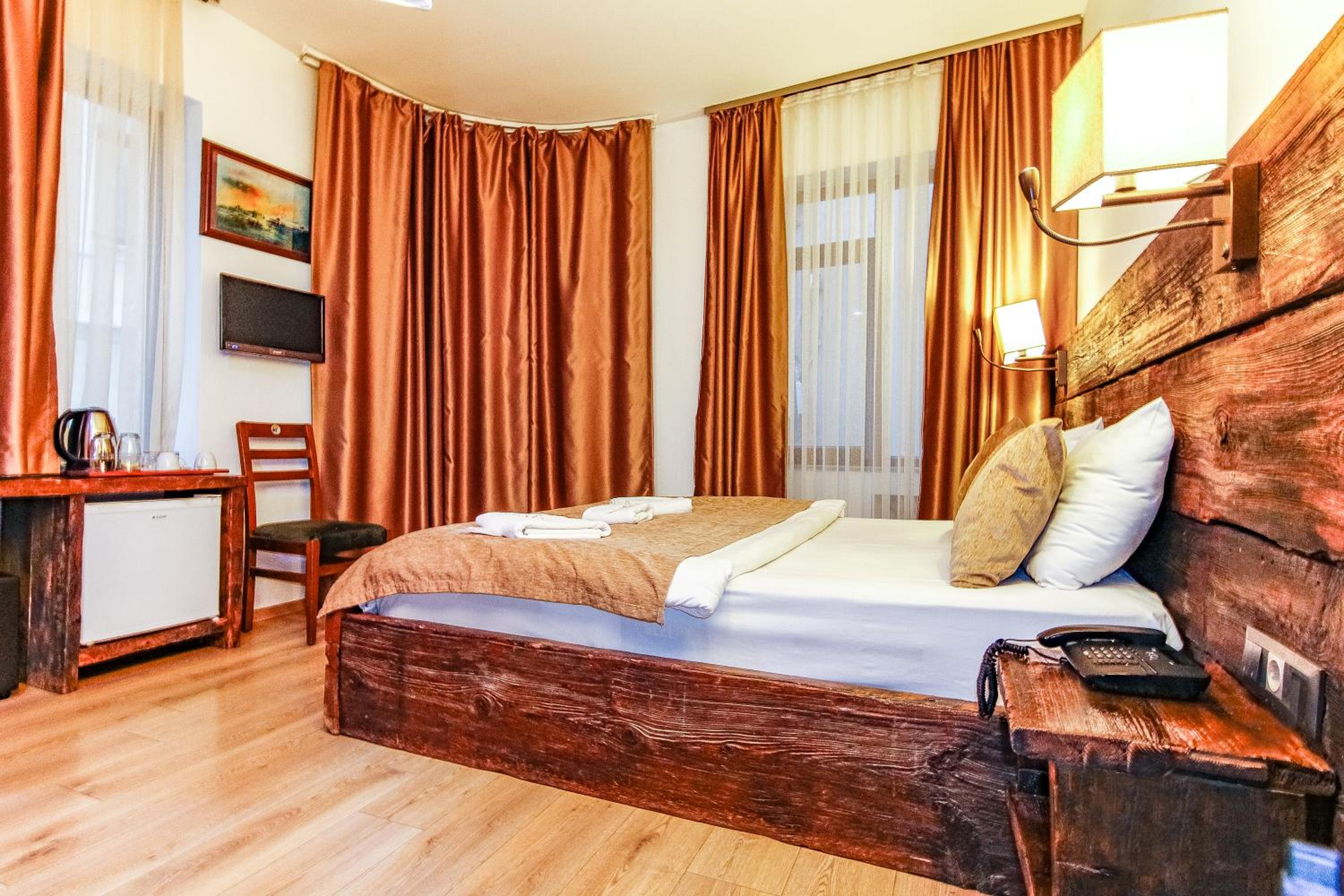 Double Dd Hotel 16/54
