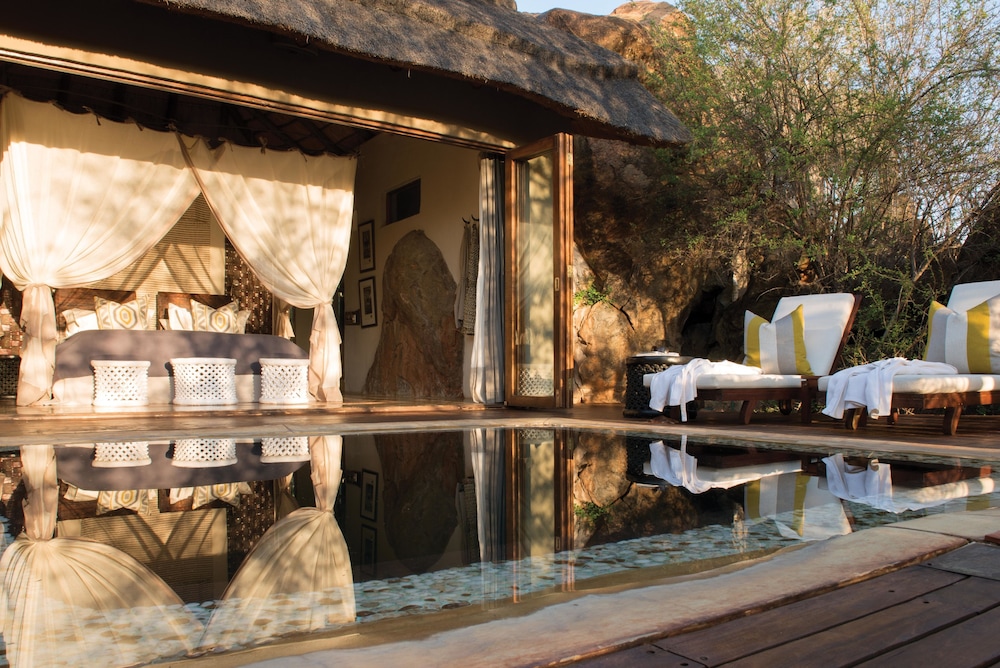 Madikwe Hills 10/50