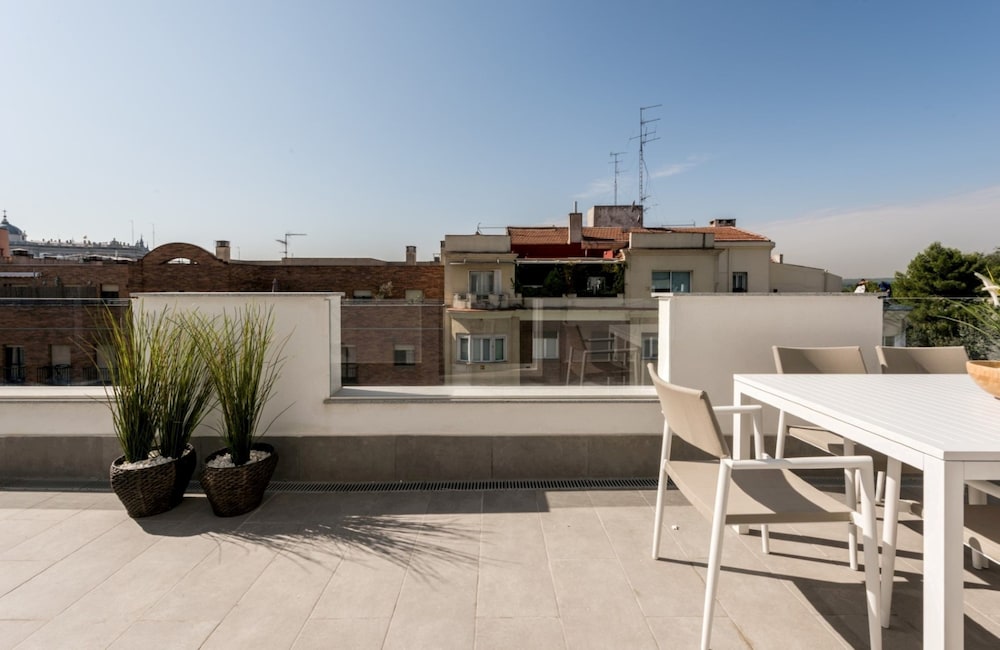 Apartment Plaza Espana Skyline By Be Mate 10/74