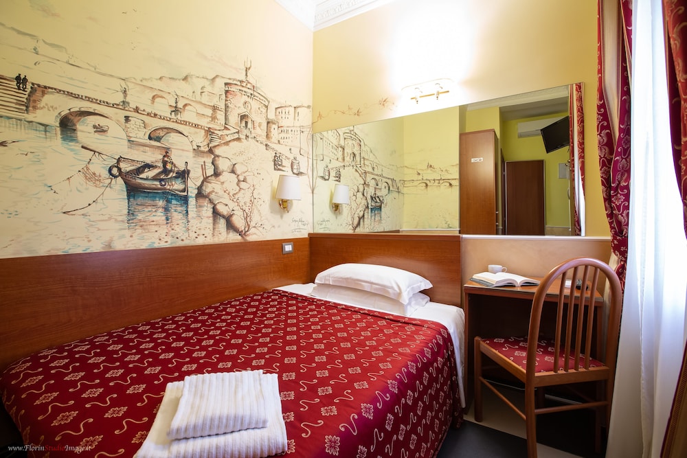 Adas Hotel 15/80