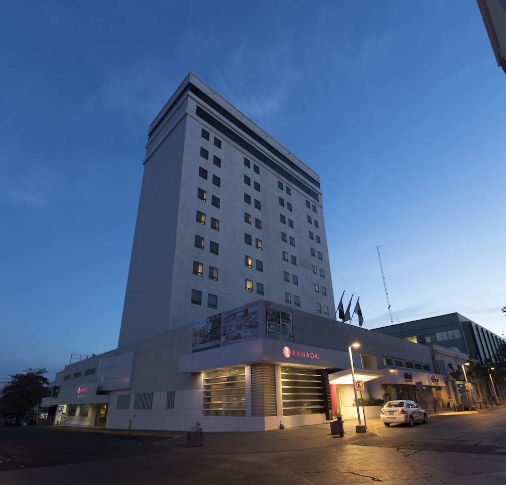 Ramada by Wyndham Hola Culiacan 1/45