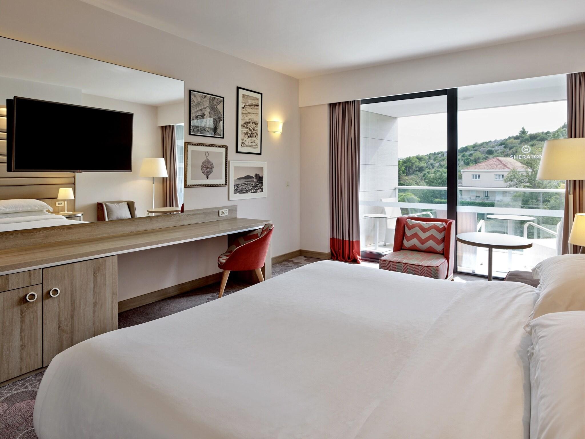 غرفة كلاسيكية بسرير كينج، Sheraton Dubrovnik Riviera Hotel 2/6