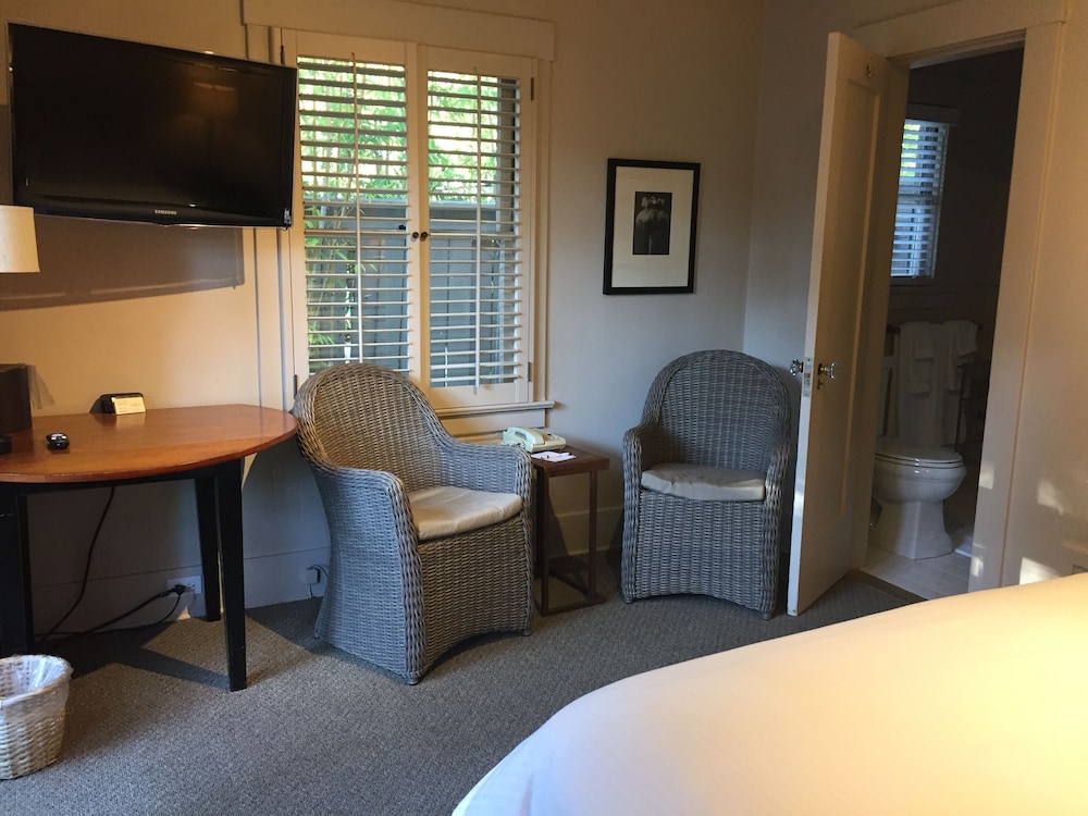 The Upham 29/50
