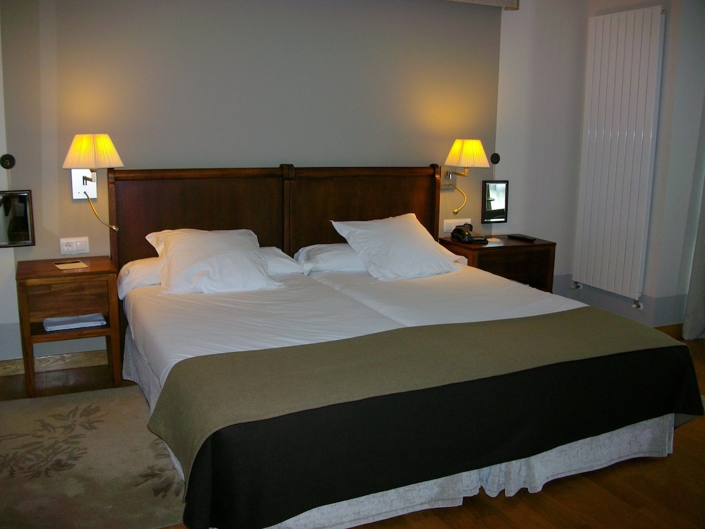 Parador De Argomaniz 18/60