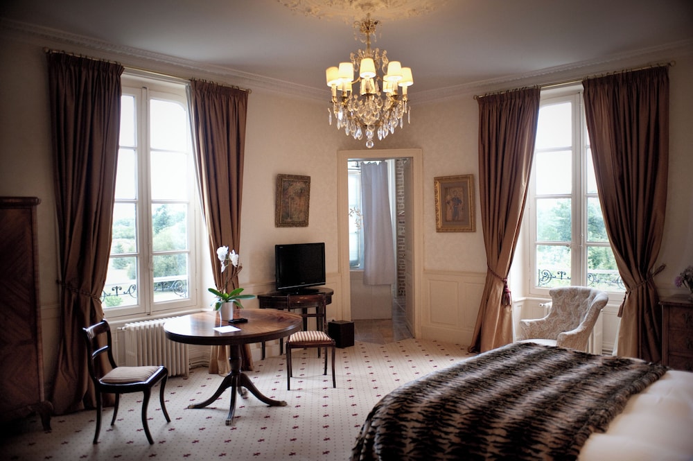 Chateau D'Apigne Rennes 31/50
