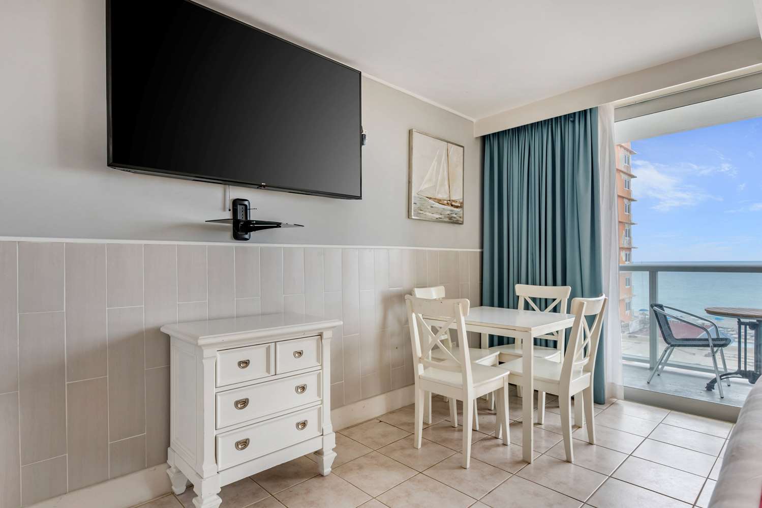 Ramada Plaza by Wyndham Marco Polo Beach Resort 37/67