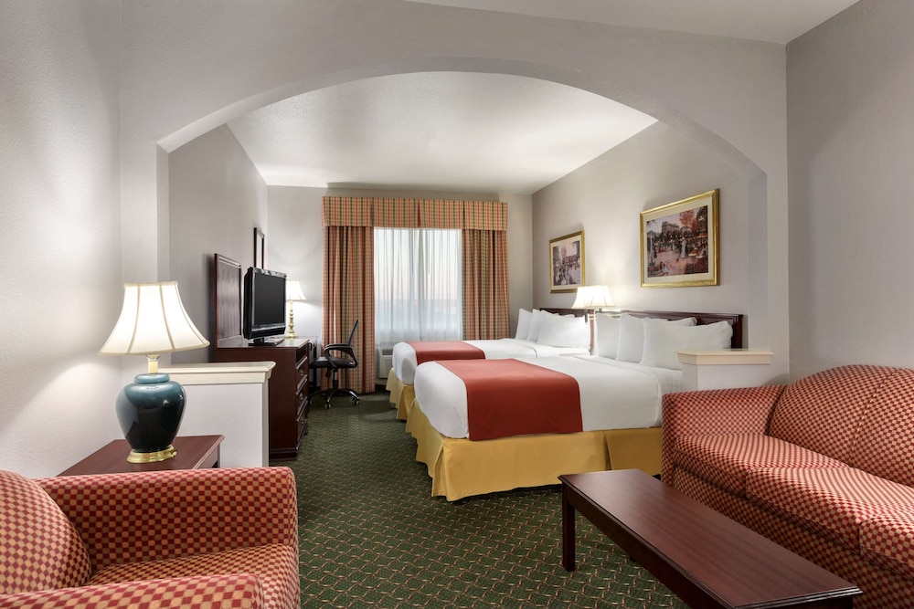 Country Inn & Suites by Radisson, Fort Worth West l-30 NAS JRB 21/45