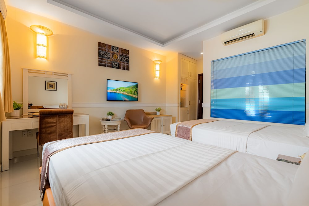 Fortune 1127 Hotel 10/35