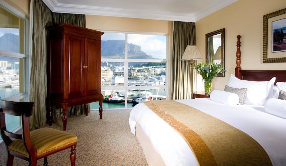 InterContinental Table Bay Cape Town by IHG 16/80