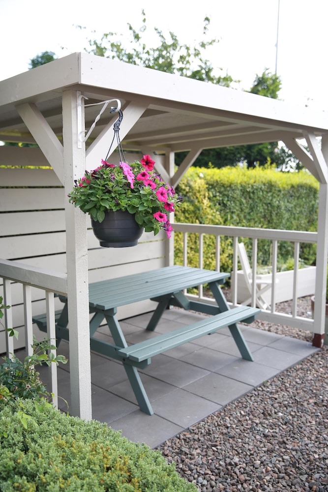 Greenmount Bed & Breakfast 17/19