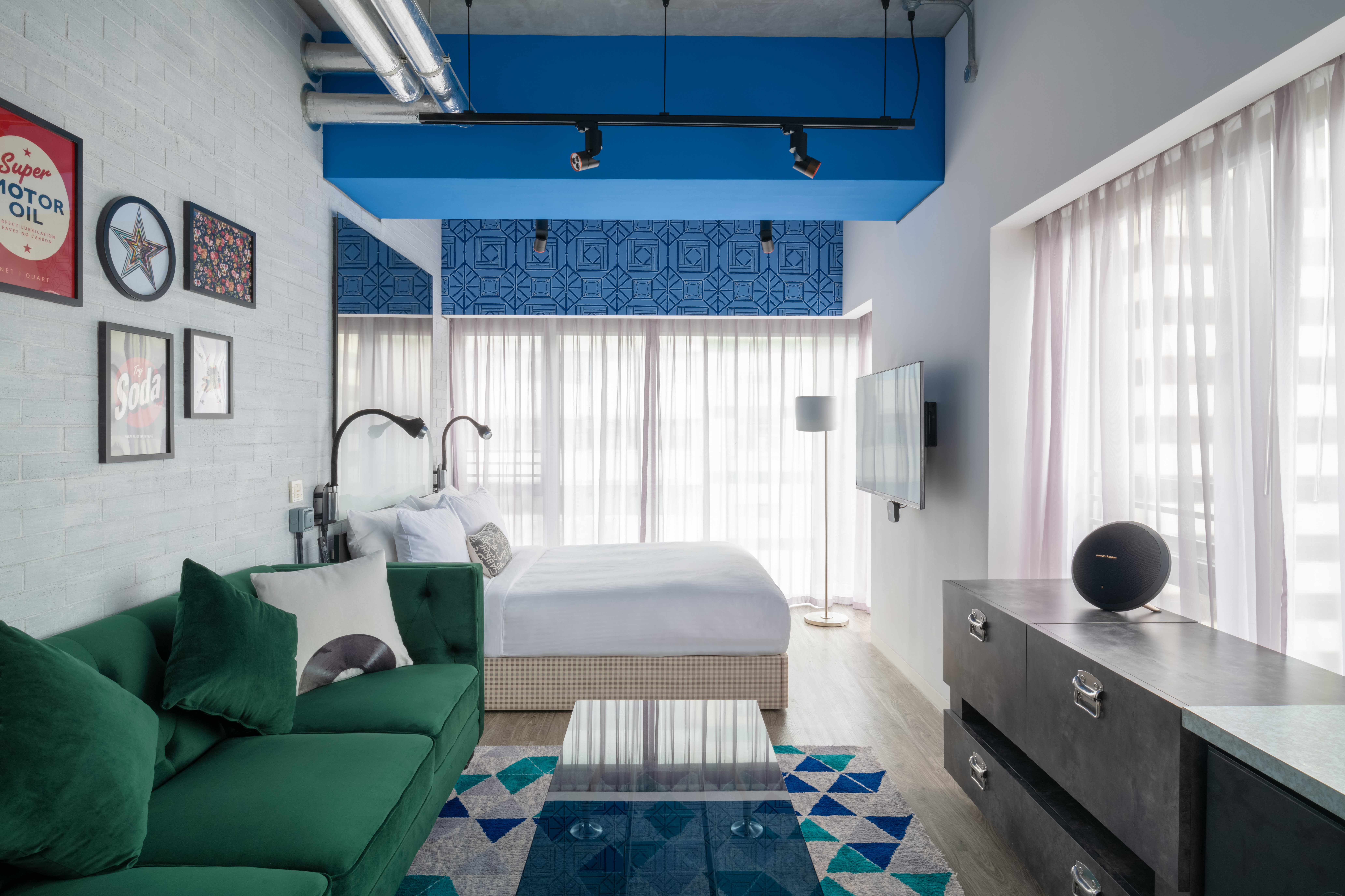 Ovolo Southside 28/56