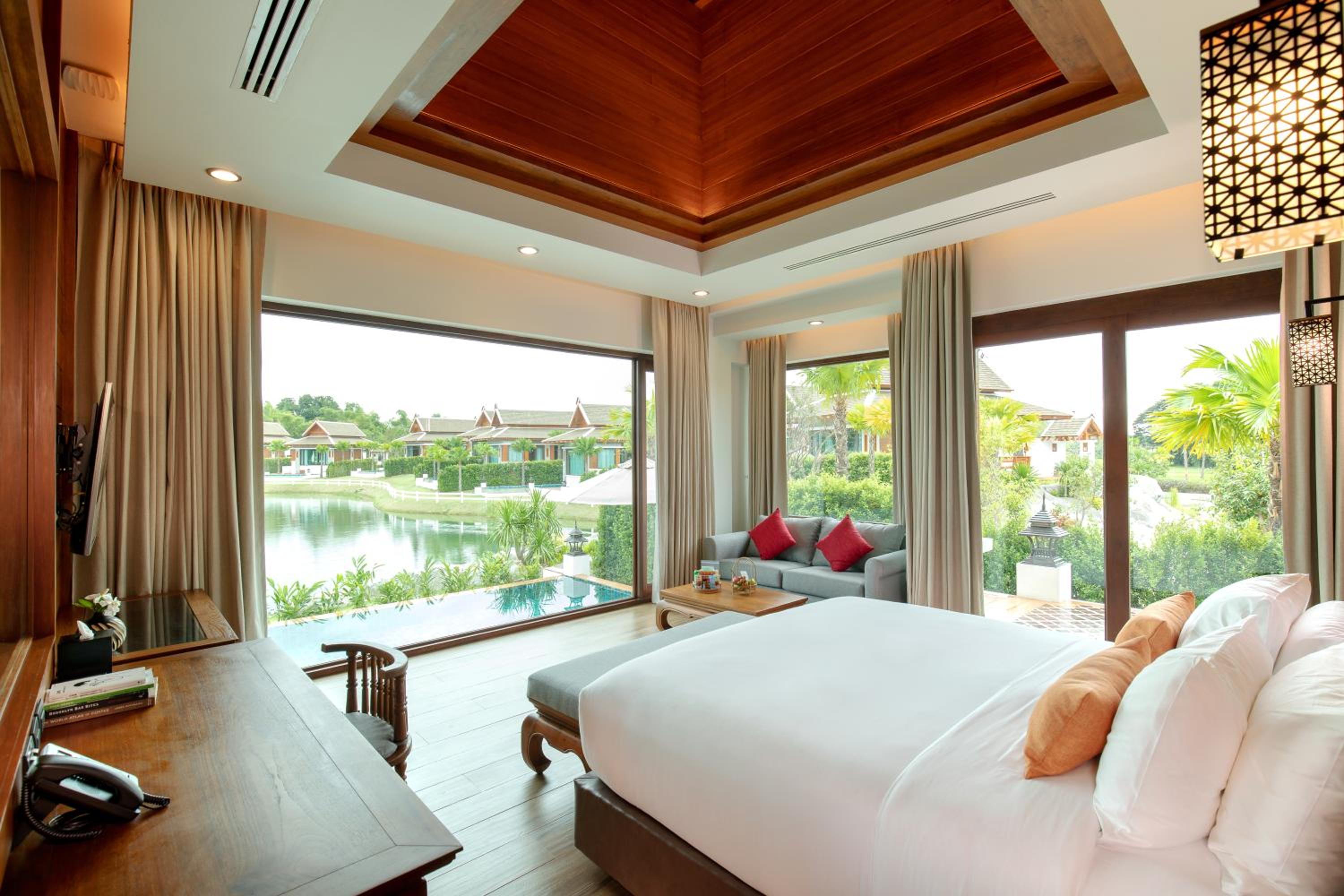 Pool, Villa, King Bed