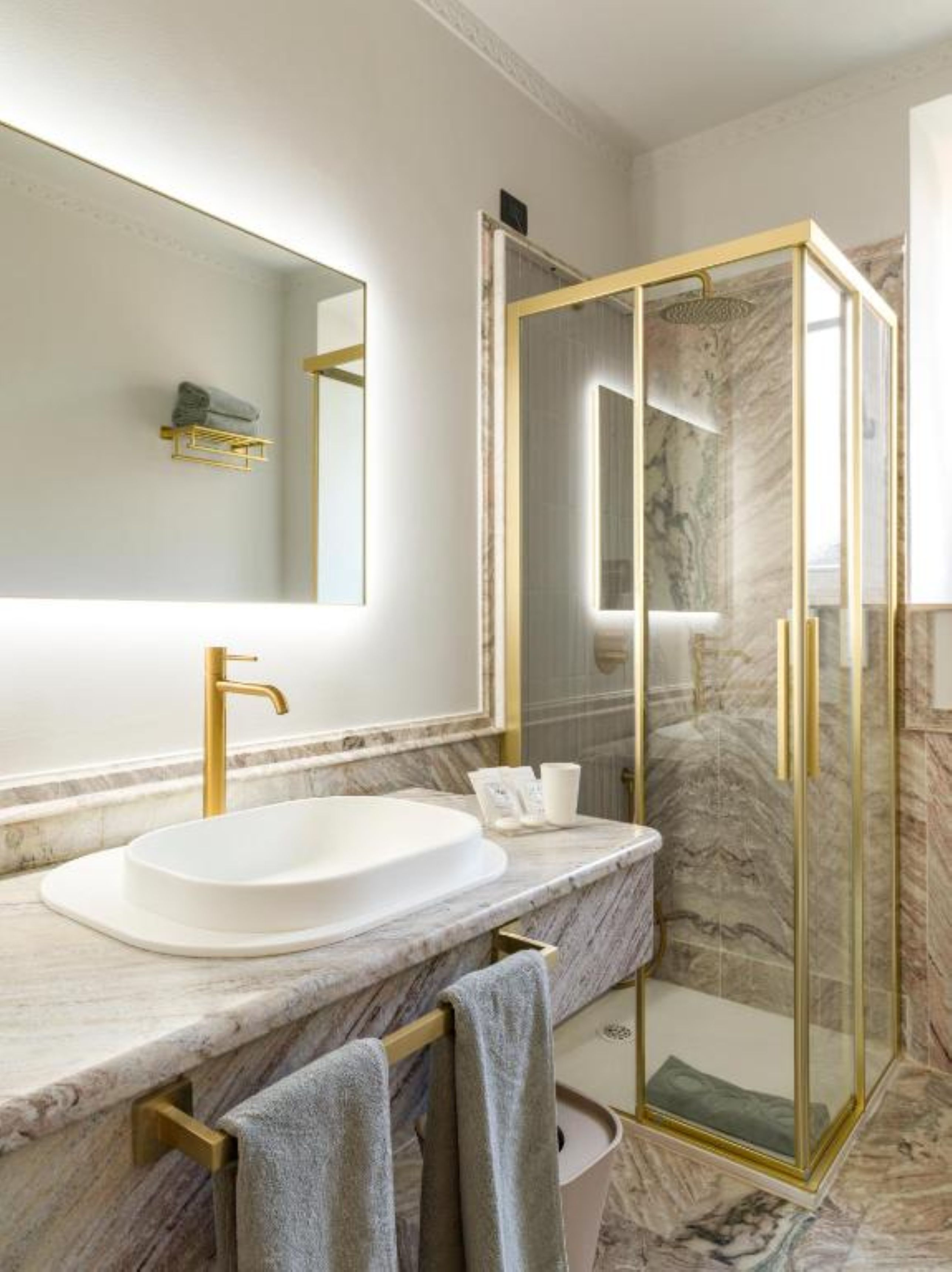 Junior Suite, Quadruple, Villa Del Bosco And Vdb Next Hotel And Event Living 3/3