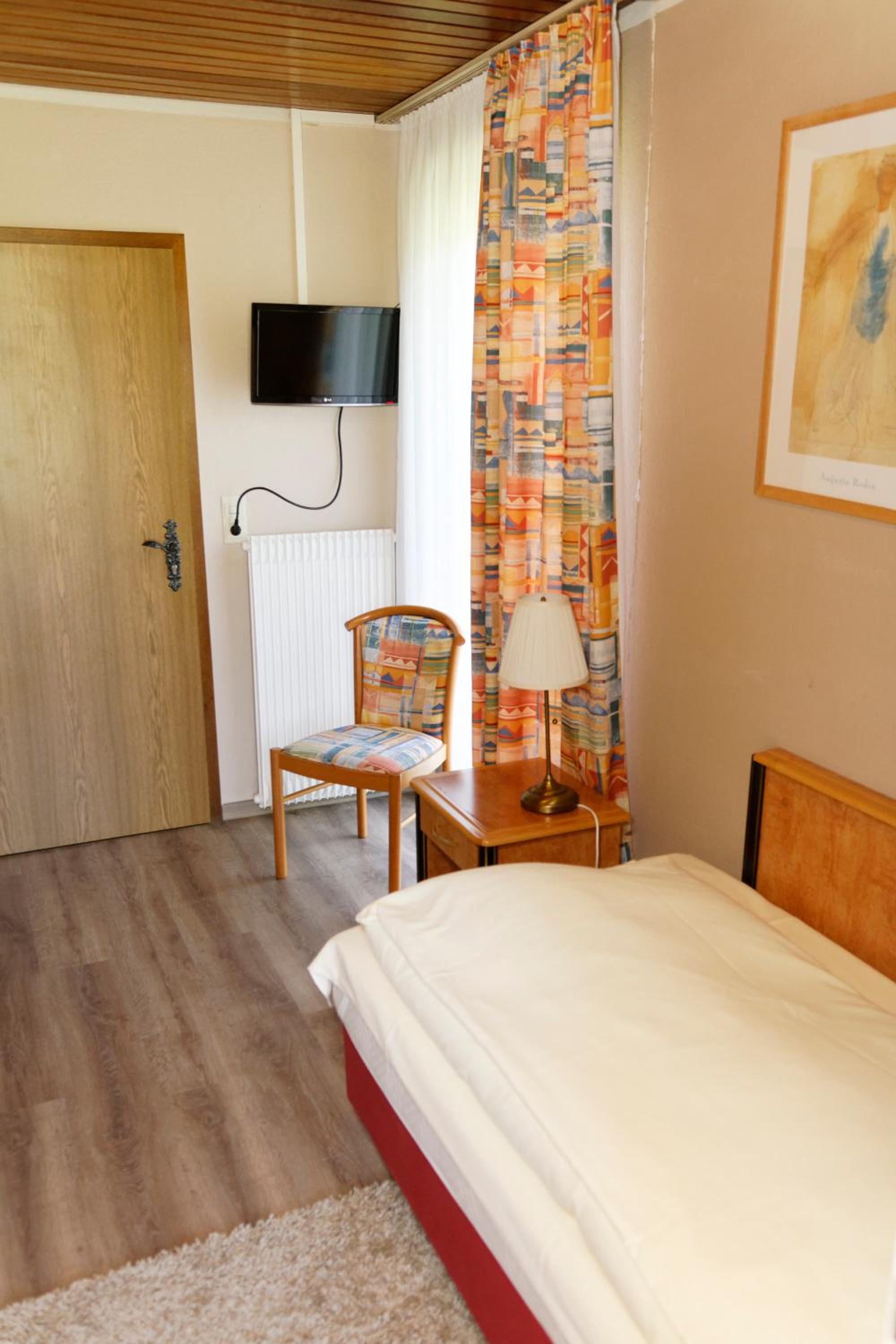 Room, Single