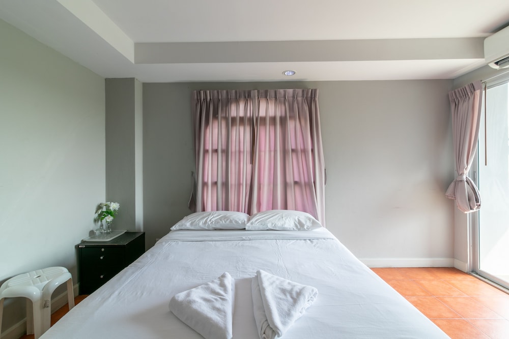 Resortel Lat Phrao 91 16/30