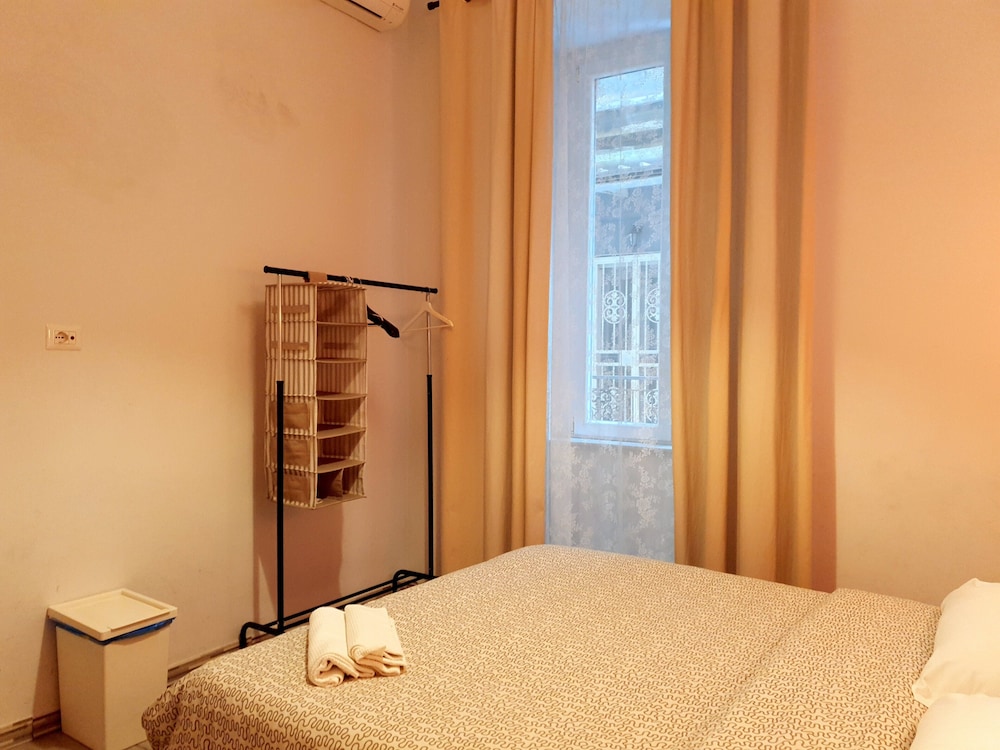 Mancini Hostel Naples 37/70