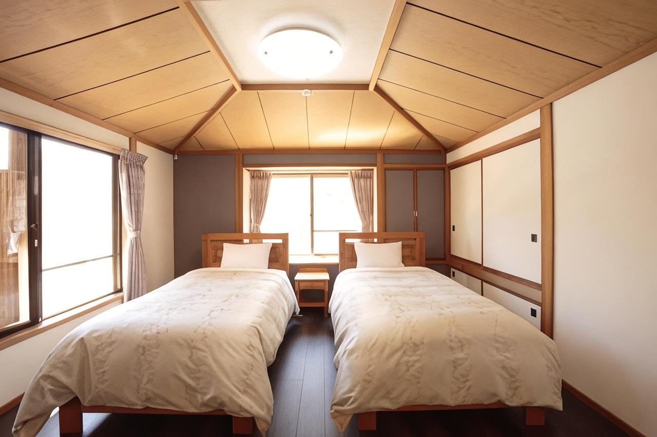 Cottage, Twin Beds, Outdoor Bath