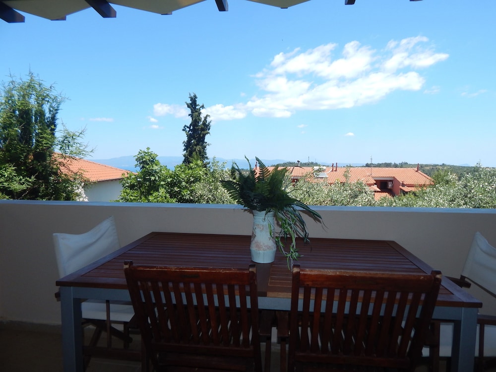 kripis studio paliouri