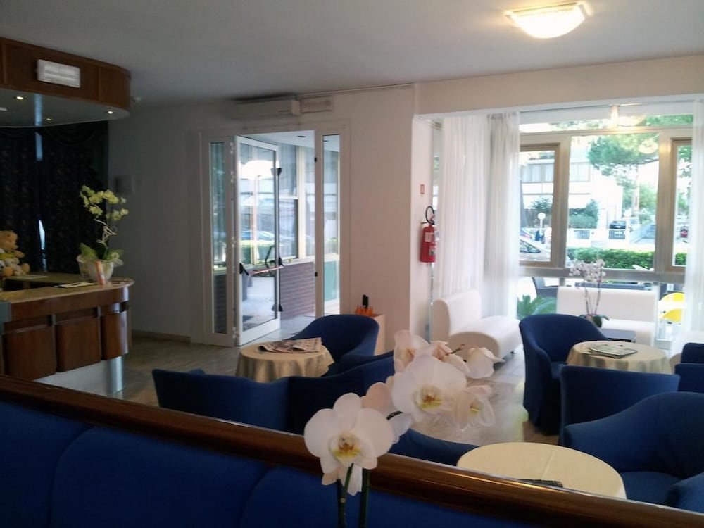 Hotel Palladio 12/24