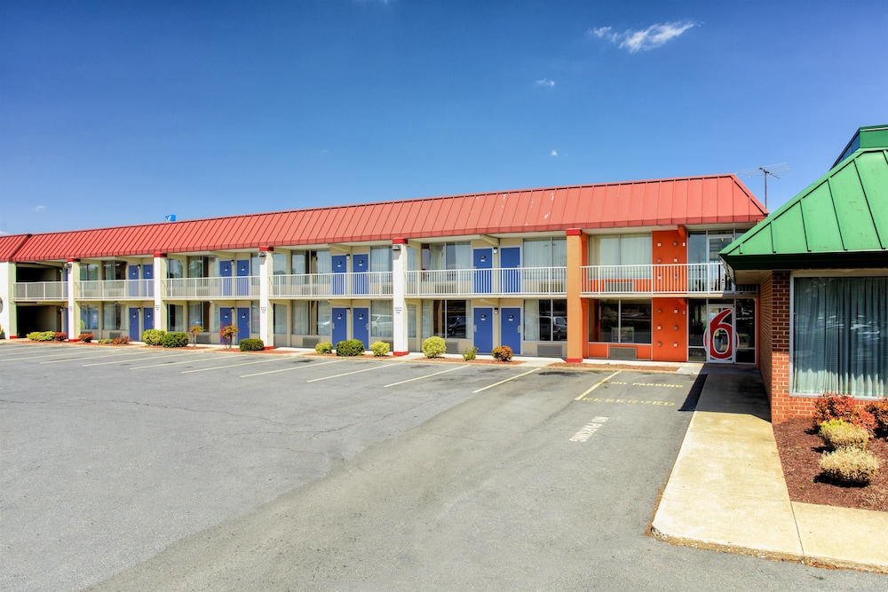 Motel6 Mount Jackson, VA - Shenandoah 7/56