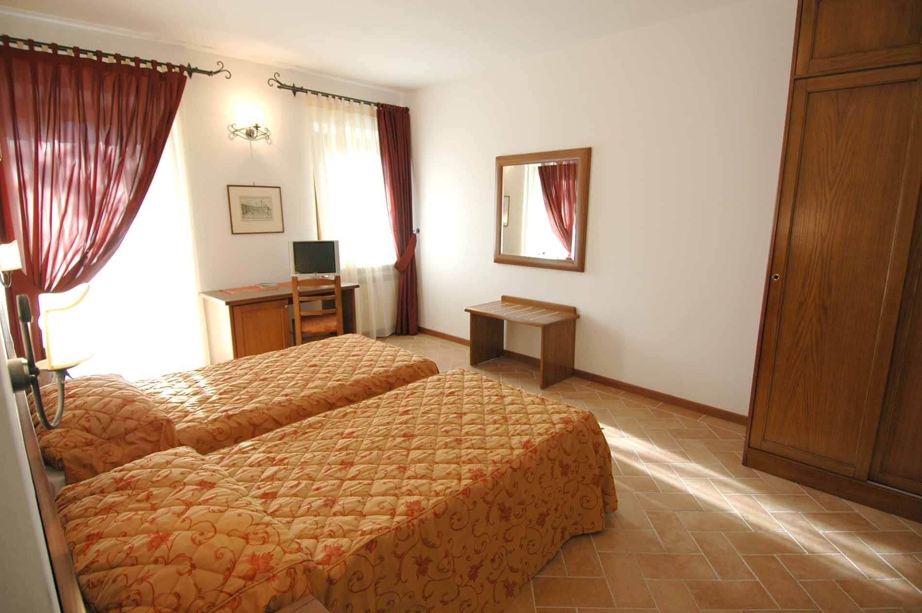 Classic, Double Bed