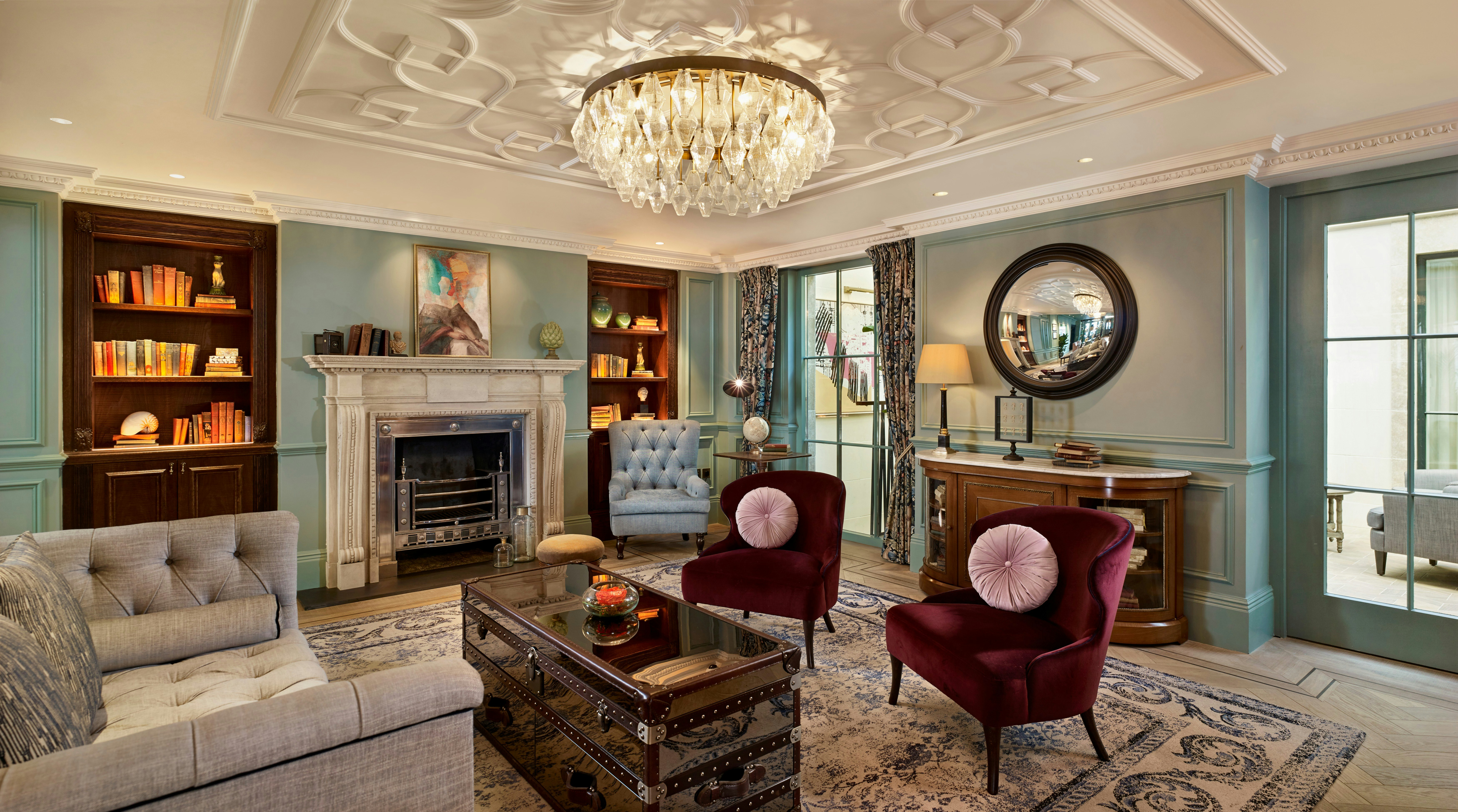 100 Queens Gate Hotel Curio Collection By Hilton 12/28