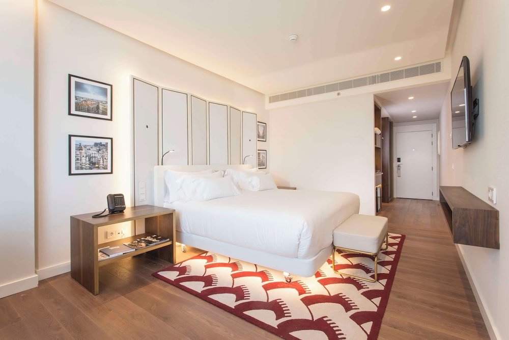NH Collection Madrid Eurobuilding 17/49