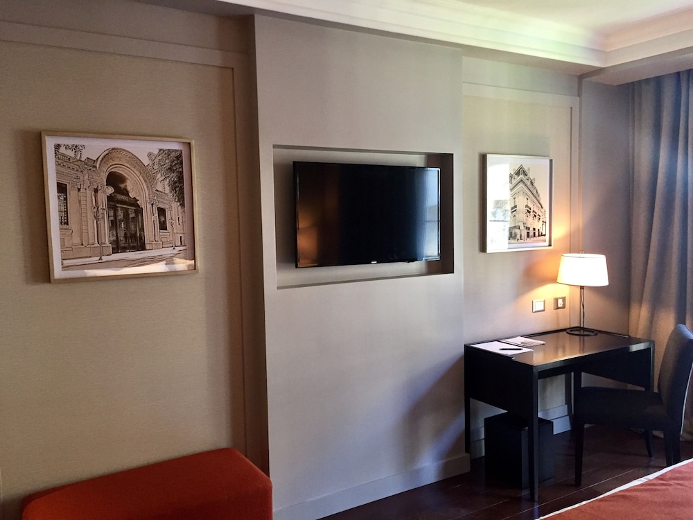 CARLES HOTEL BUENOS AIRES 50/64