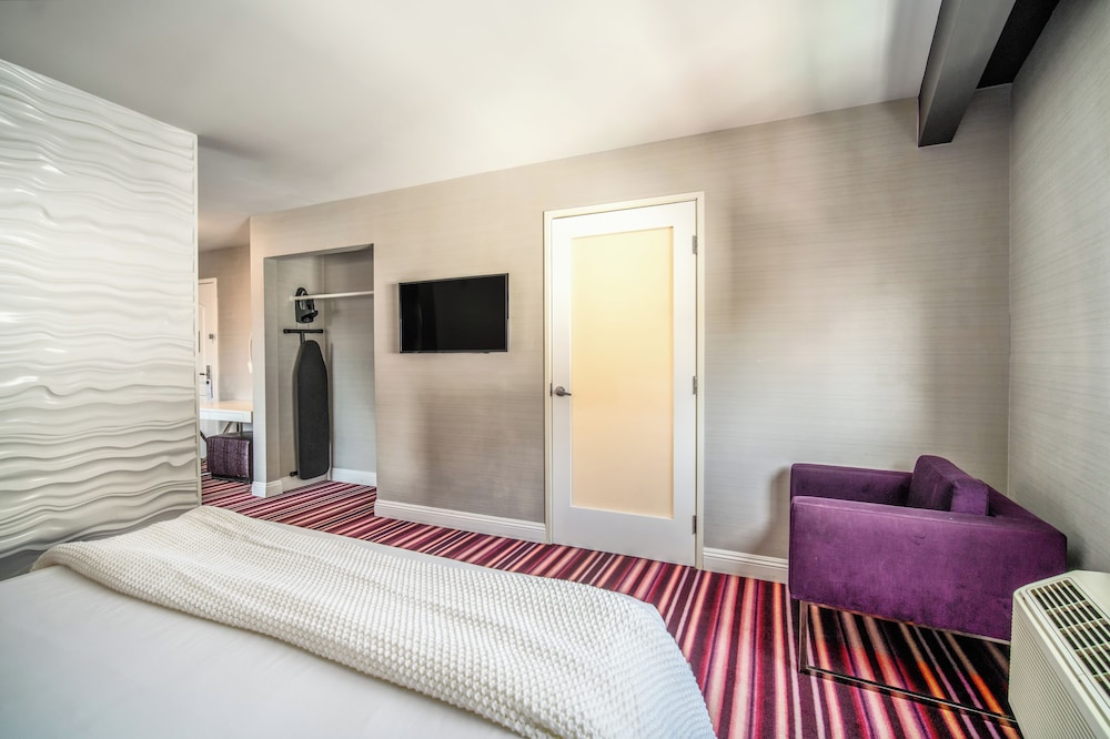 Lexen Hotel Hollywood 27/52