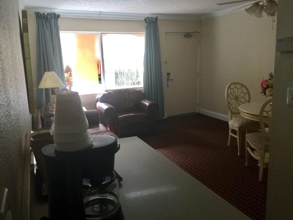 Grand Palms Resort 41/58