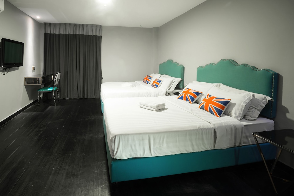Artz Hotel Johor Bahru 7/20