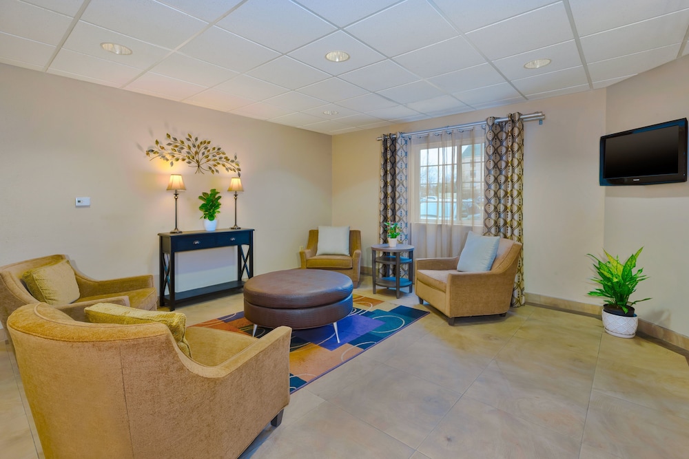 CANDLEWOOD SUITES POLARIS 30/39