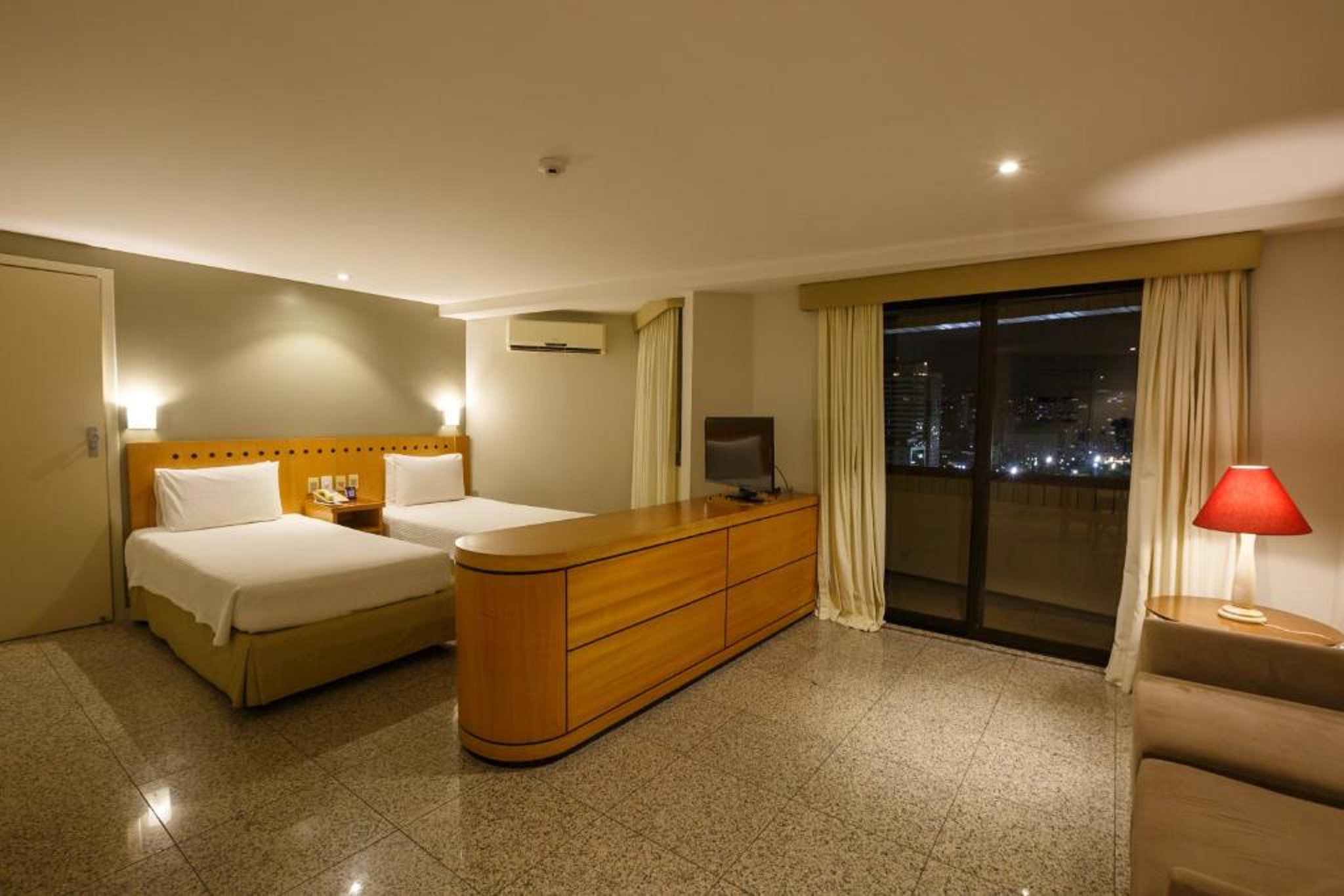 Room at Blue Tree Towers Fortaleza Beira Mar, FORTALEZA