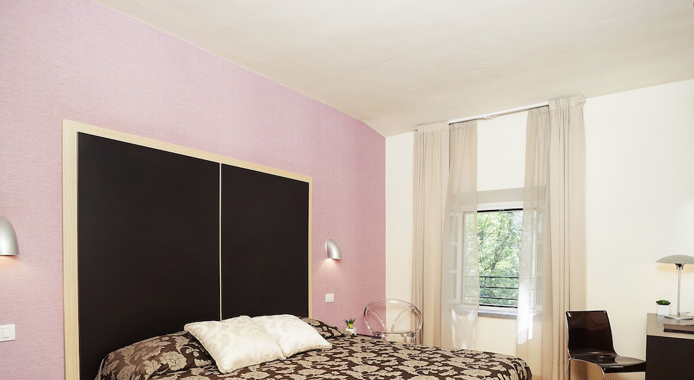 Hotel Hambros Il Parco 23/57