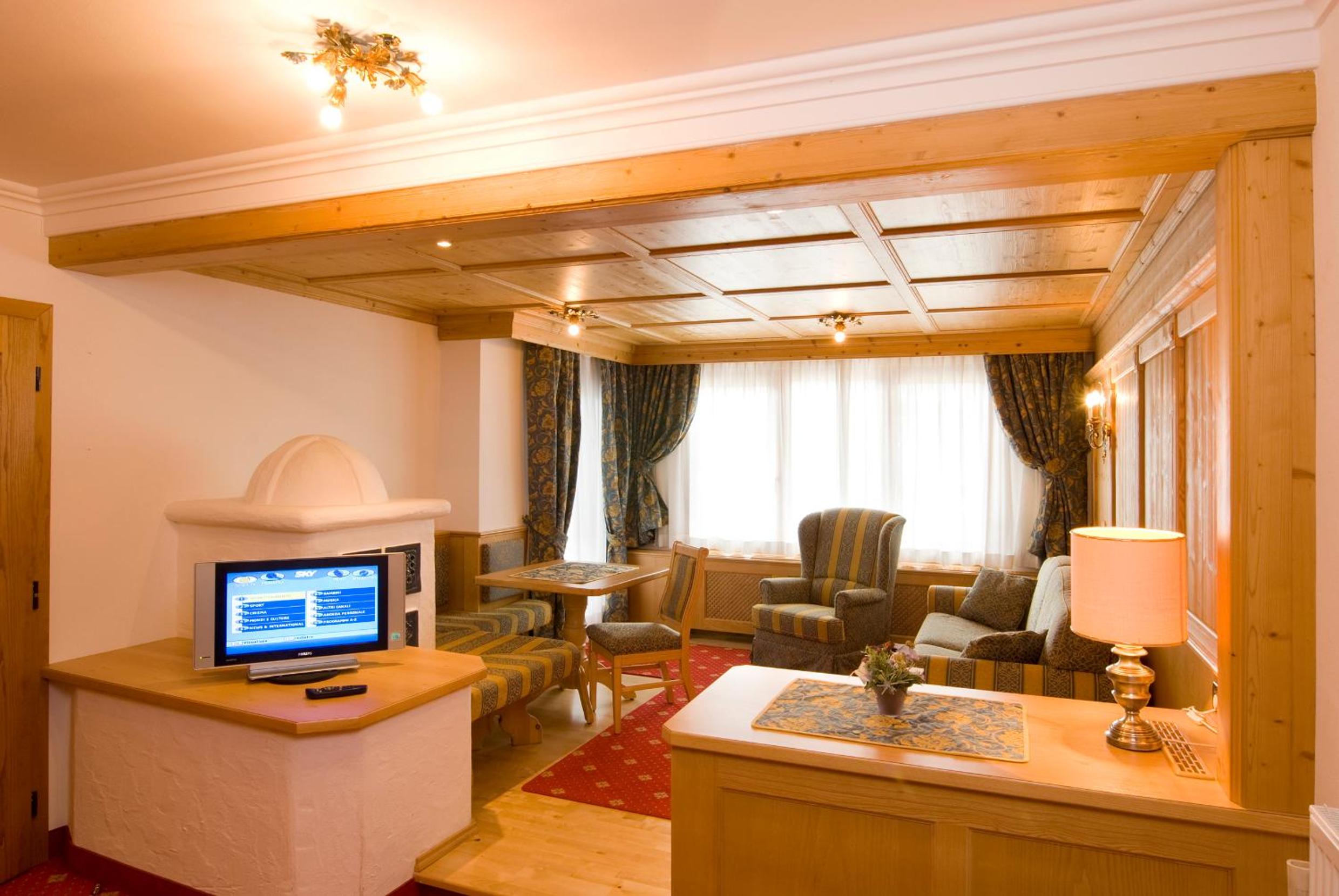 ALPEN HOTEL CORONA 40/58