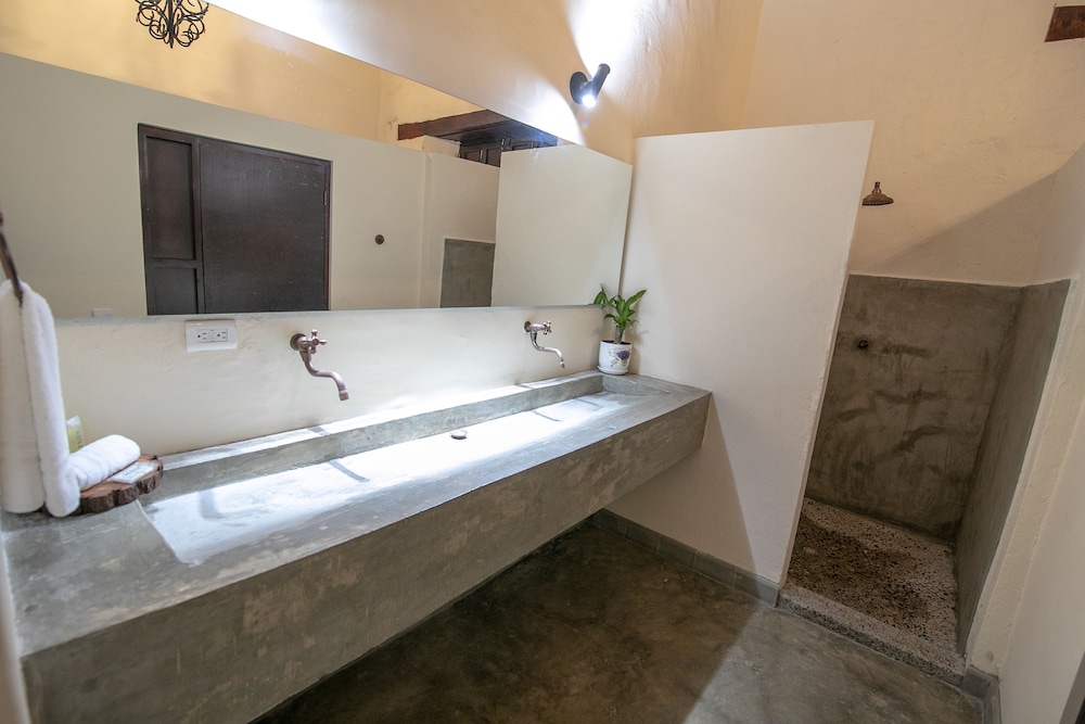 Casa Bugo 47/48