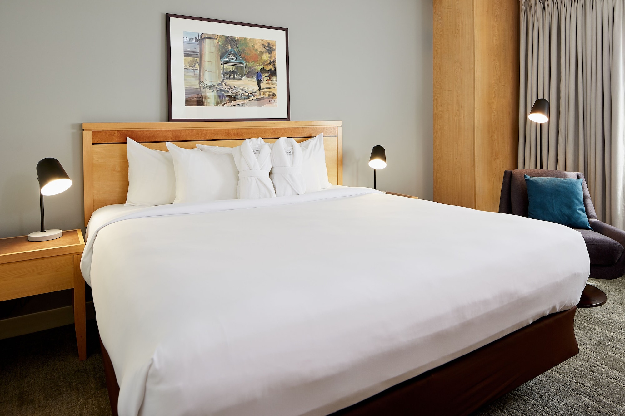 LUXURY, SUITE