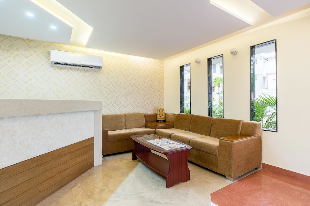 Treebo Pappilon Palace Mangalore 23/38