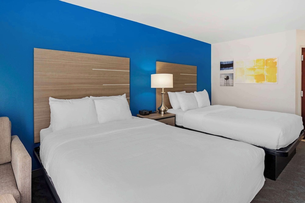 ROOM, 2 QUEEN BEDS
