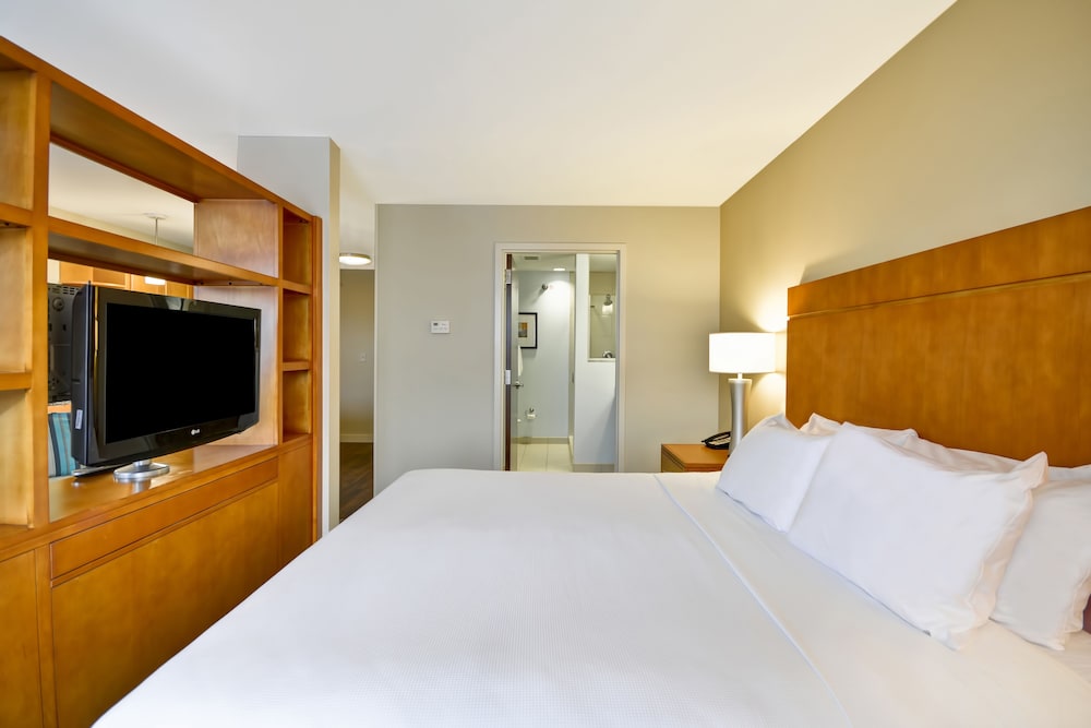 HYATT house Chicago/Naperville/Warrenville 21/69