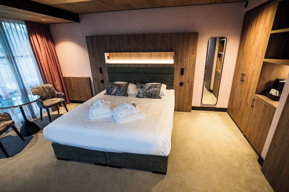 Wellness, Junior Suite, King Bed