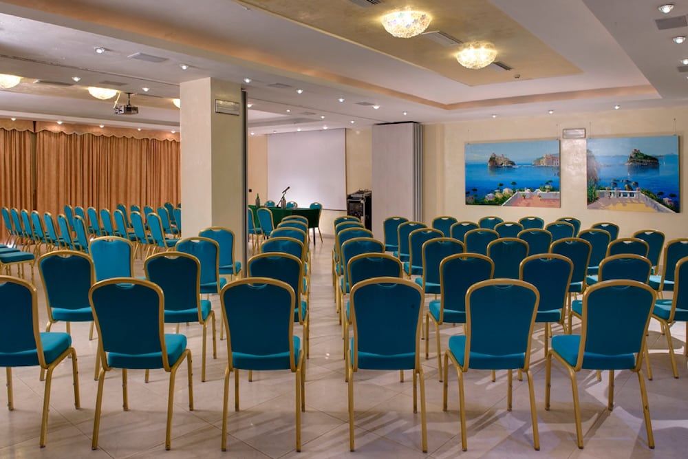 HOTEL TERME PRESIDENT 38/50