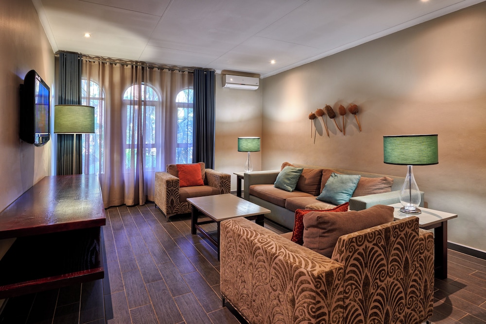 Khoroni Hotel 21/47