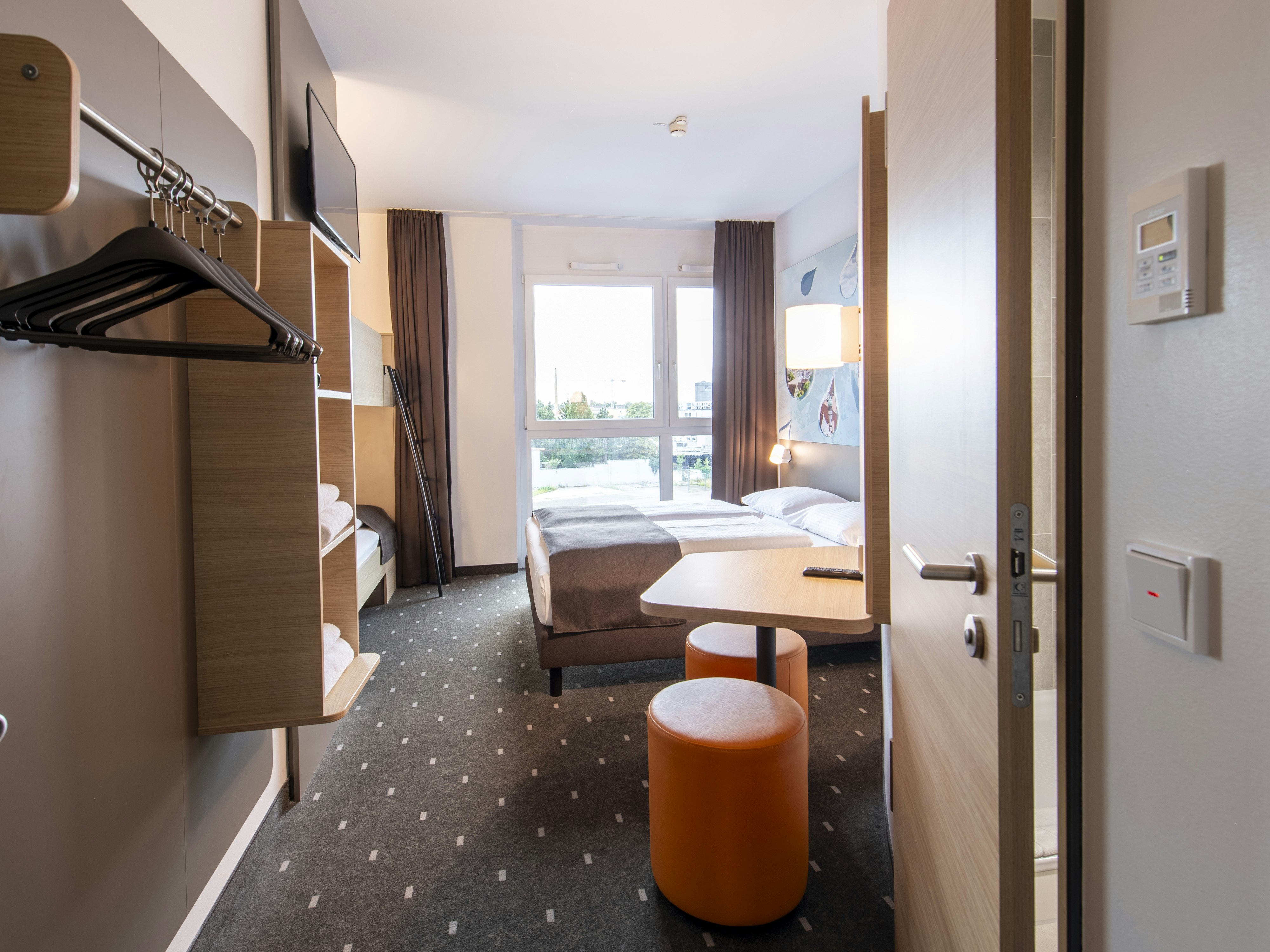 B&B Hotel Augsburg-Nord 30/30