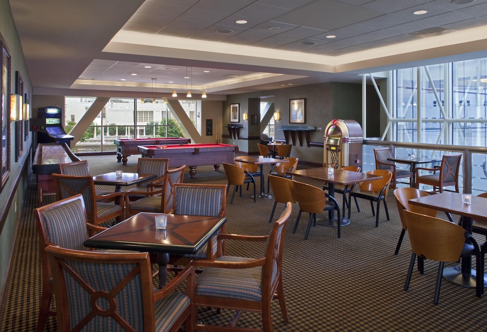 Hyatt Regency Dallas 59/78