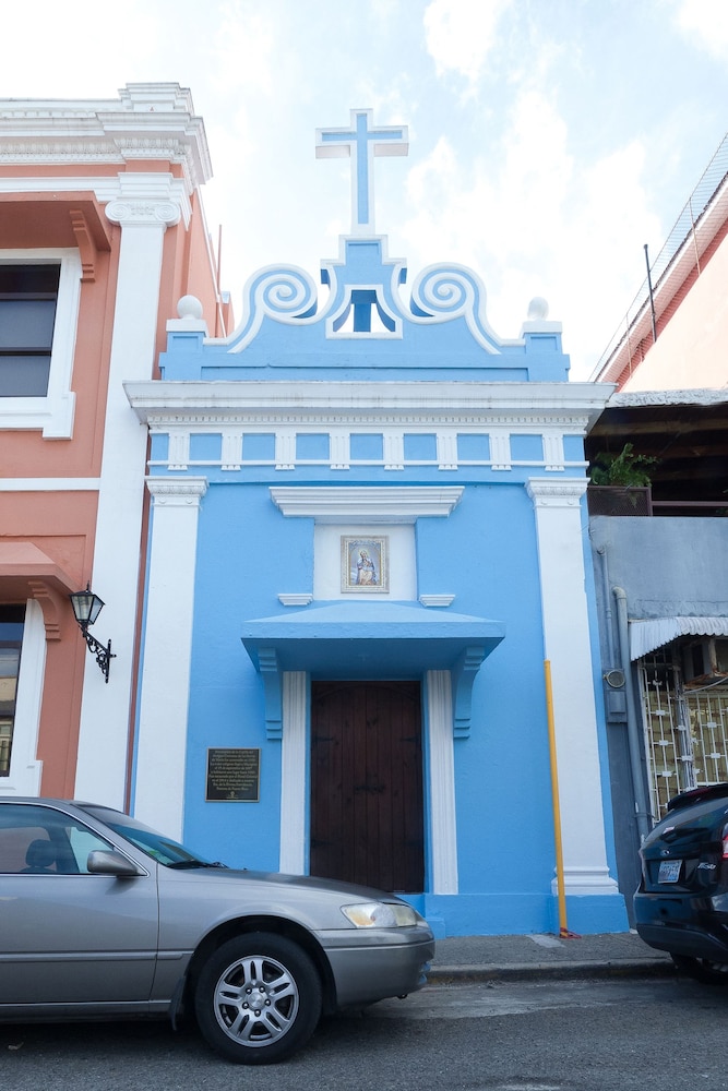 Hotel Colonial 3/50