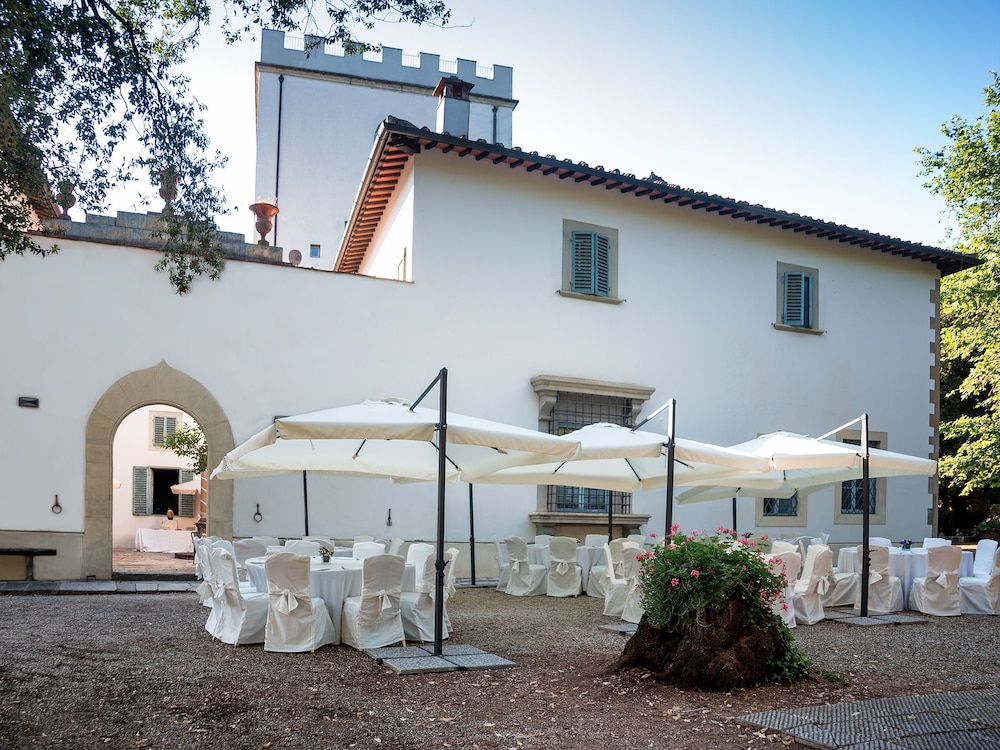Fantastic Garden Hotel 45/50