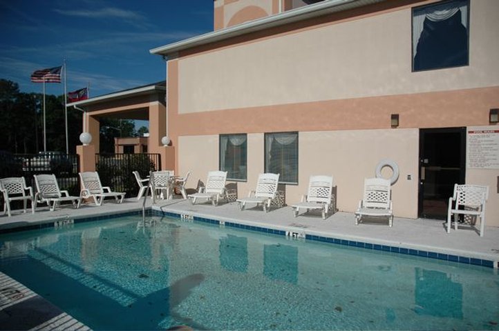 Key West Inn Baxley 1/7